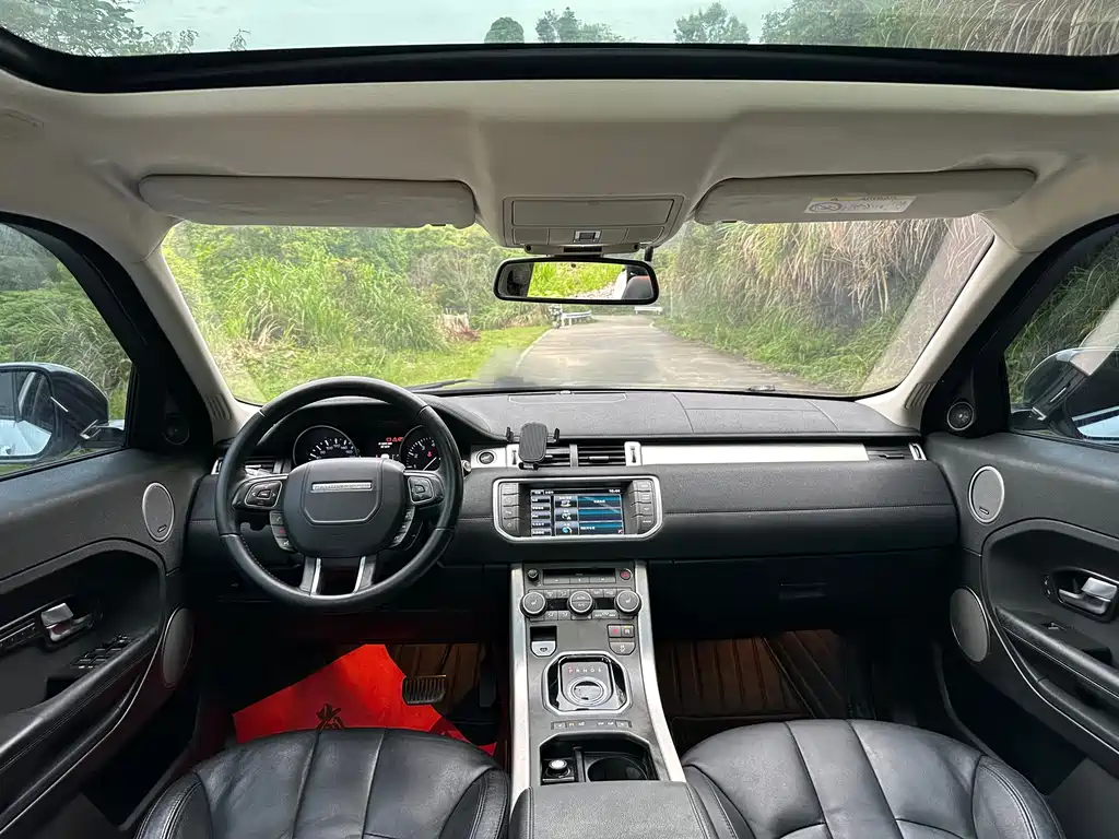 Land Rover Evoque 2014 — фото 15