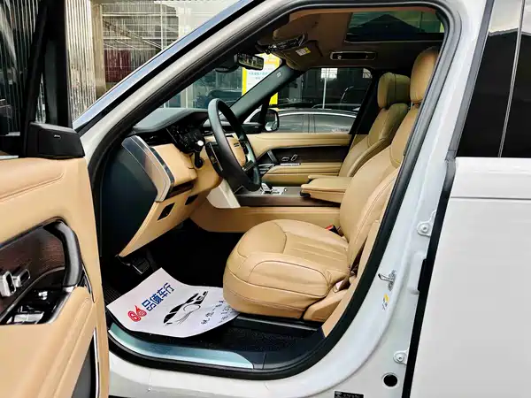 Land Rover Range Rover 2024