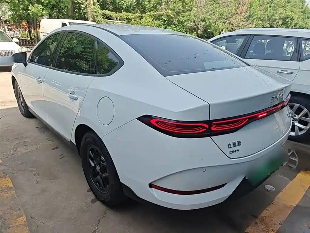 BYD Qin PLUS 2025 — фото 5