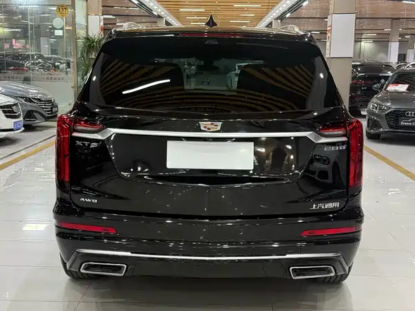 Cadillac XT6 2021