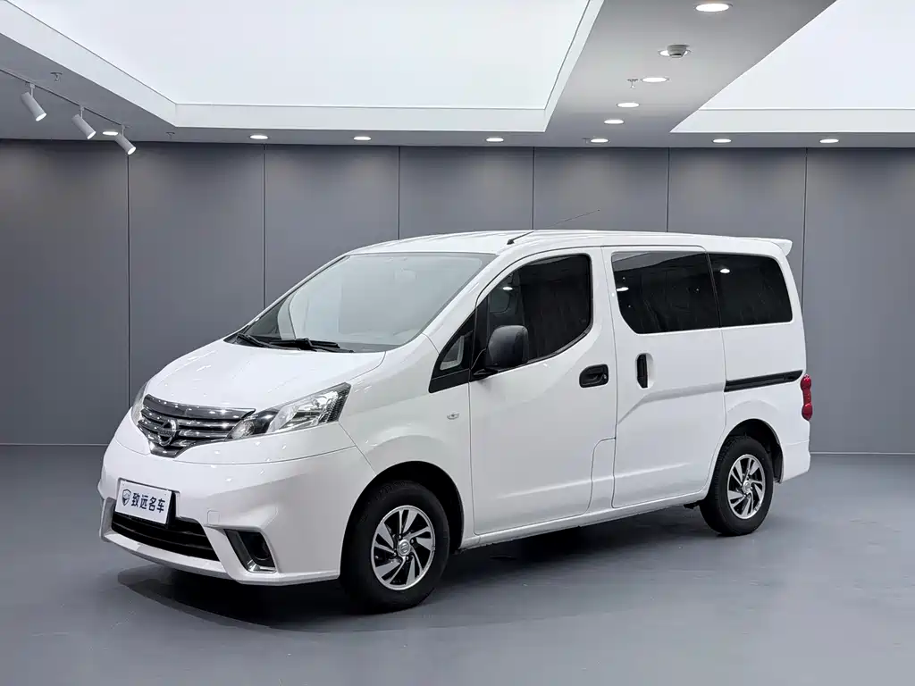 Nissan NV200 2017