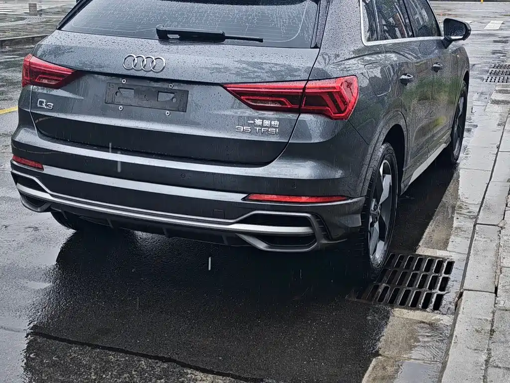 Audi Q3 2022 — фото 6