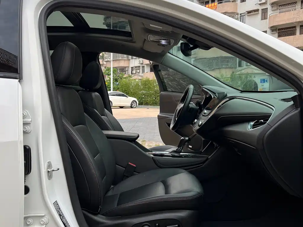 Chevrolet Malibu XL 2019 — фото 16