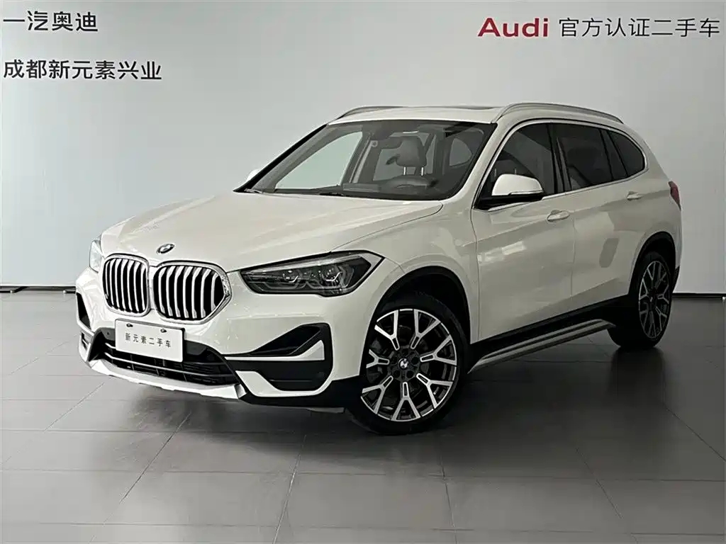 BMW X1 2019 — фото 1