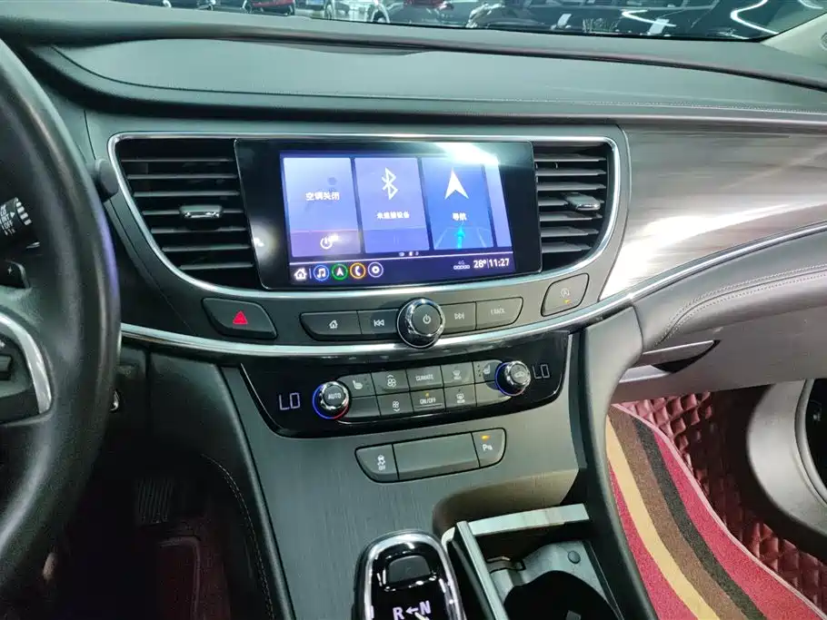 Buick LaCrosse 2023 — фото 13