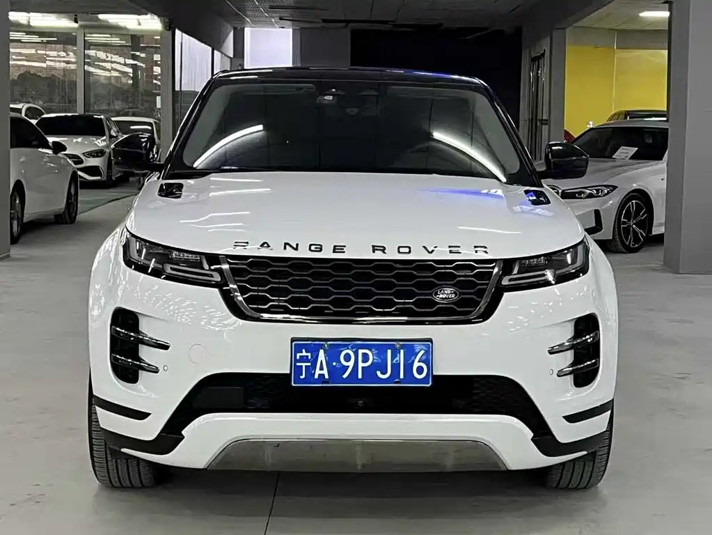 Land Rover Evoque 2021 — фото 2