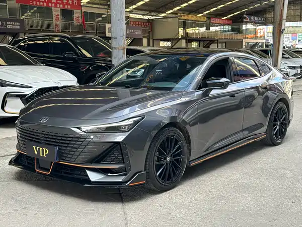 Changan UNI-V 2022
