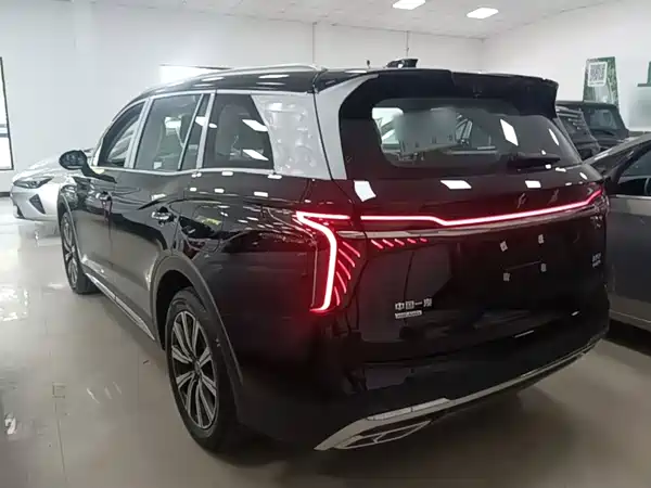 Hongqi HS7 PHEV 2026