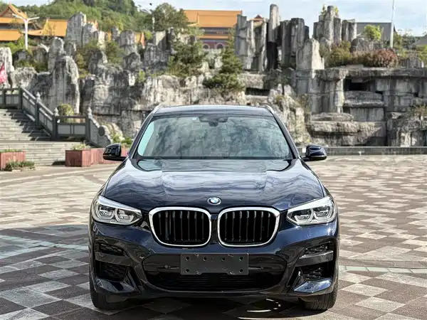 BMW X3 2021