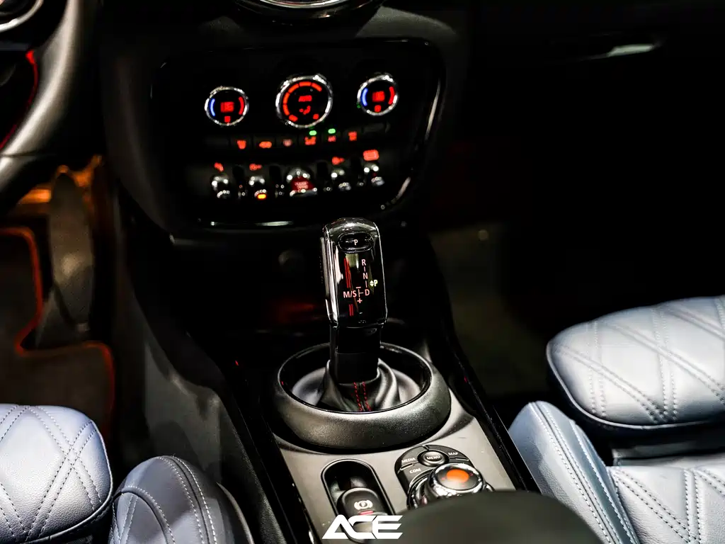 MINI Clubman 2020 — фото 17