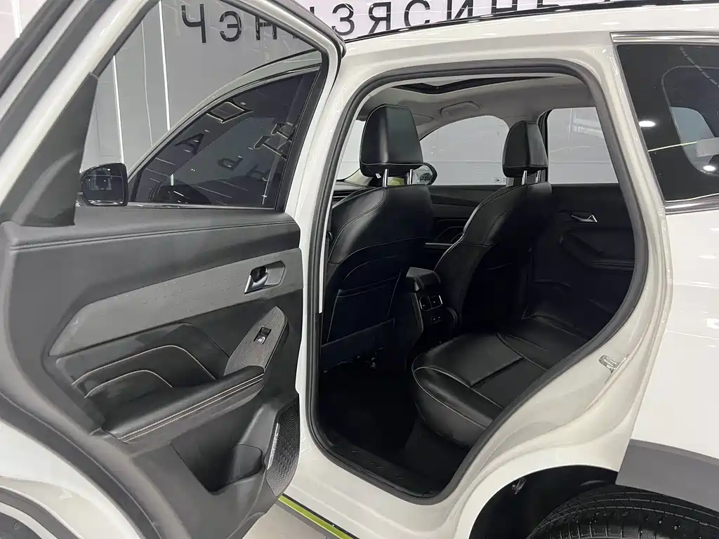 Haval Red Rabbit 2022 — фото 13