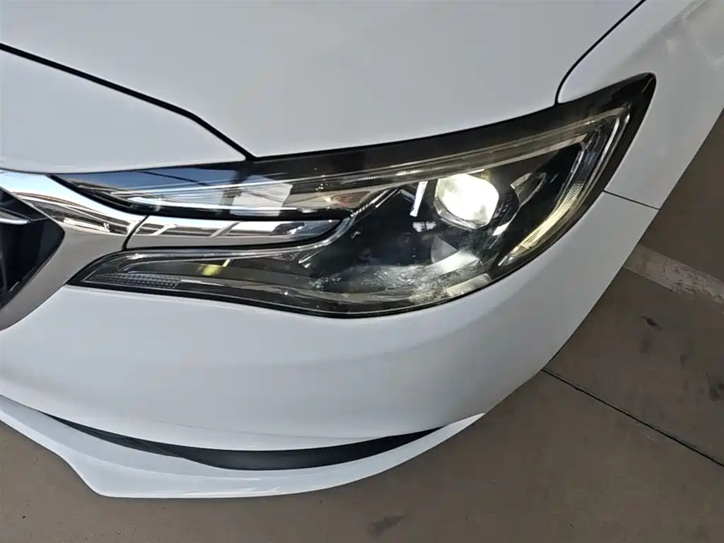 Buick Excelle 2019 — фото 24