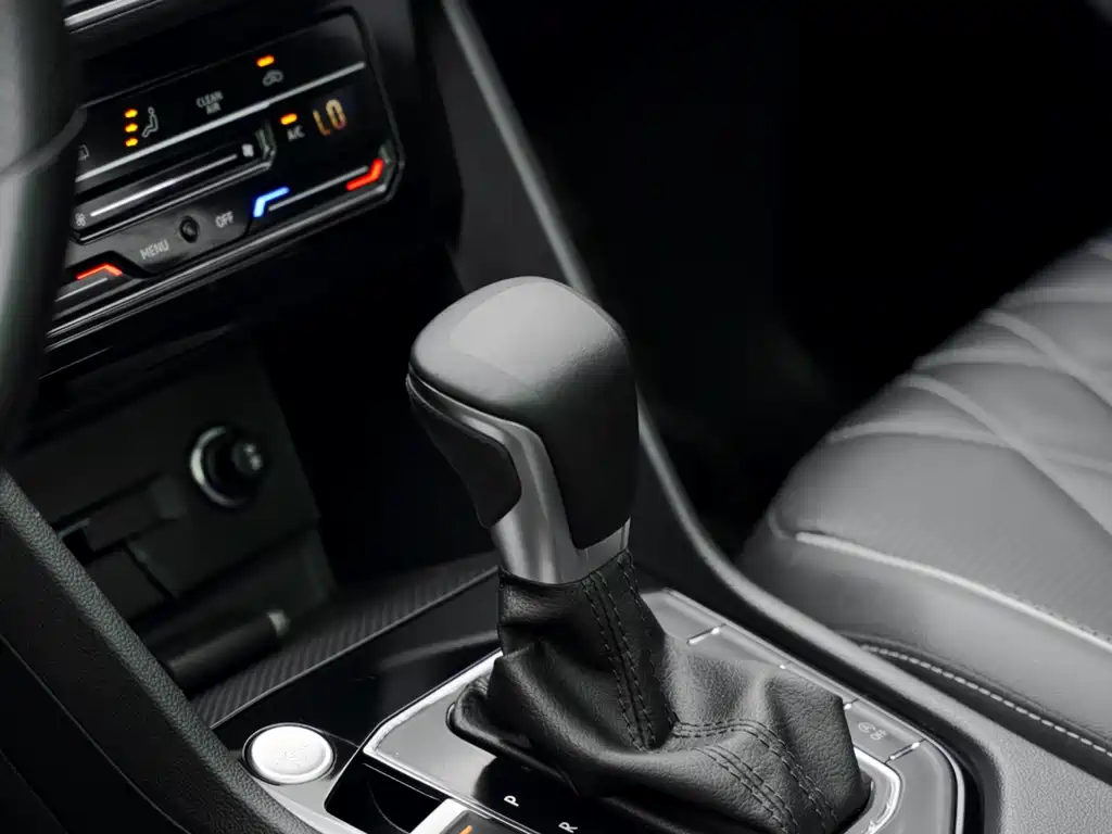 Volkswagen Tiguan L 2021 — фото 10