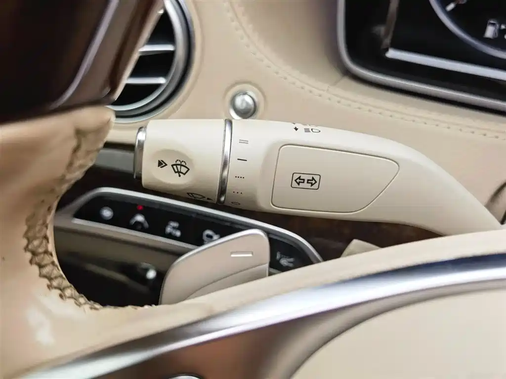 Mercedes-Benz S-Class 2017 — фото 26