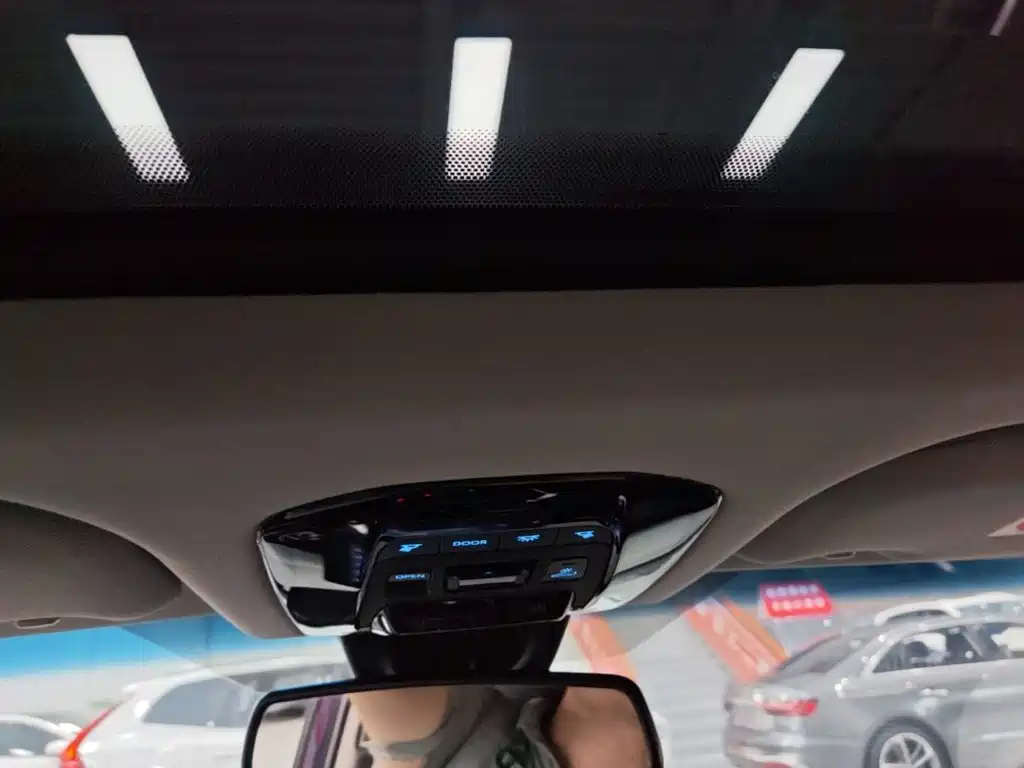 Toyota Harrier 2022 — фото 18