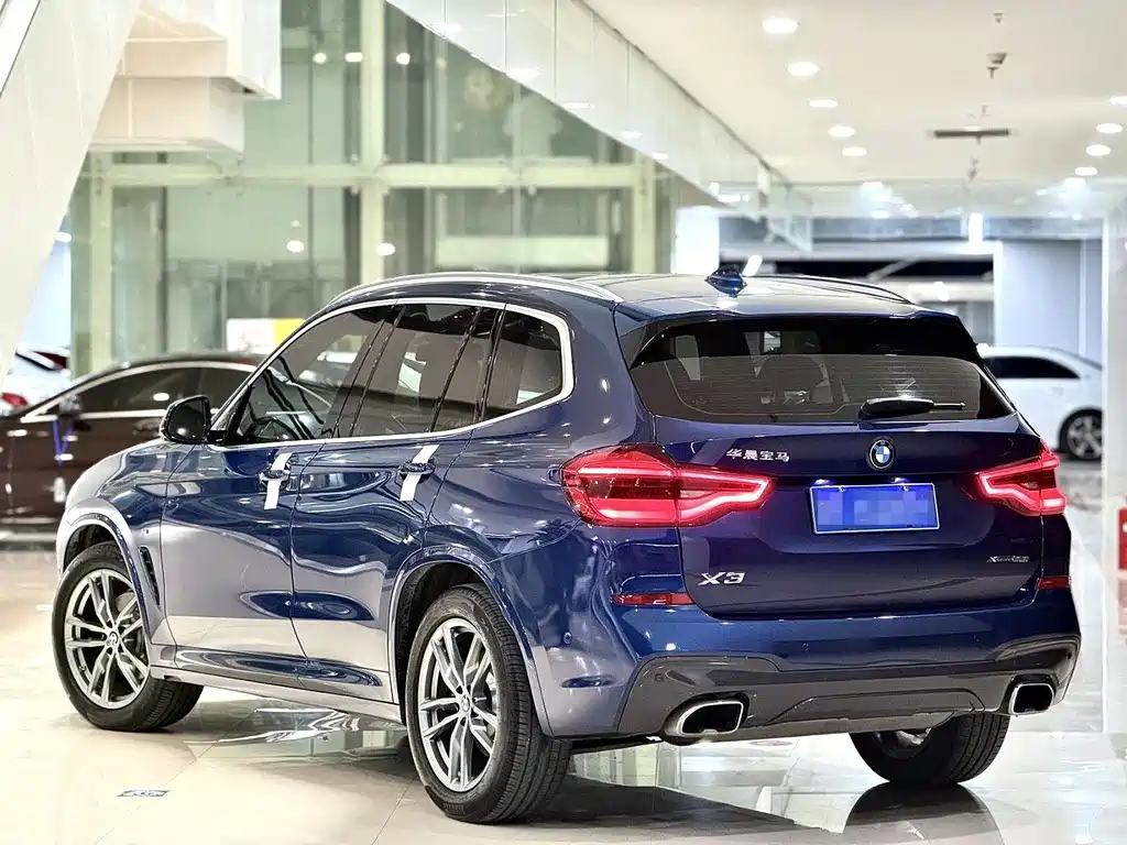 BMW X3 2021 — фото 11
