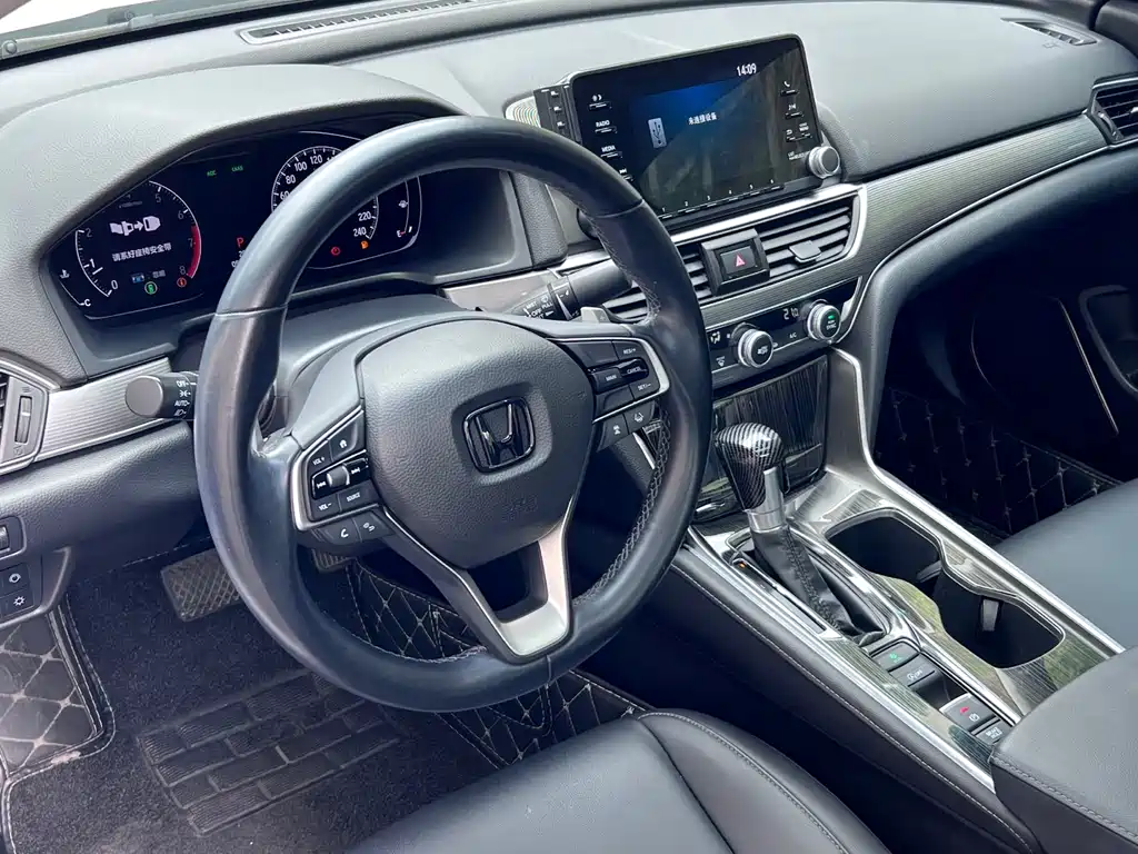 Honda Accord 2021 — фото 14