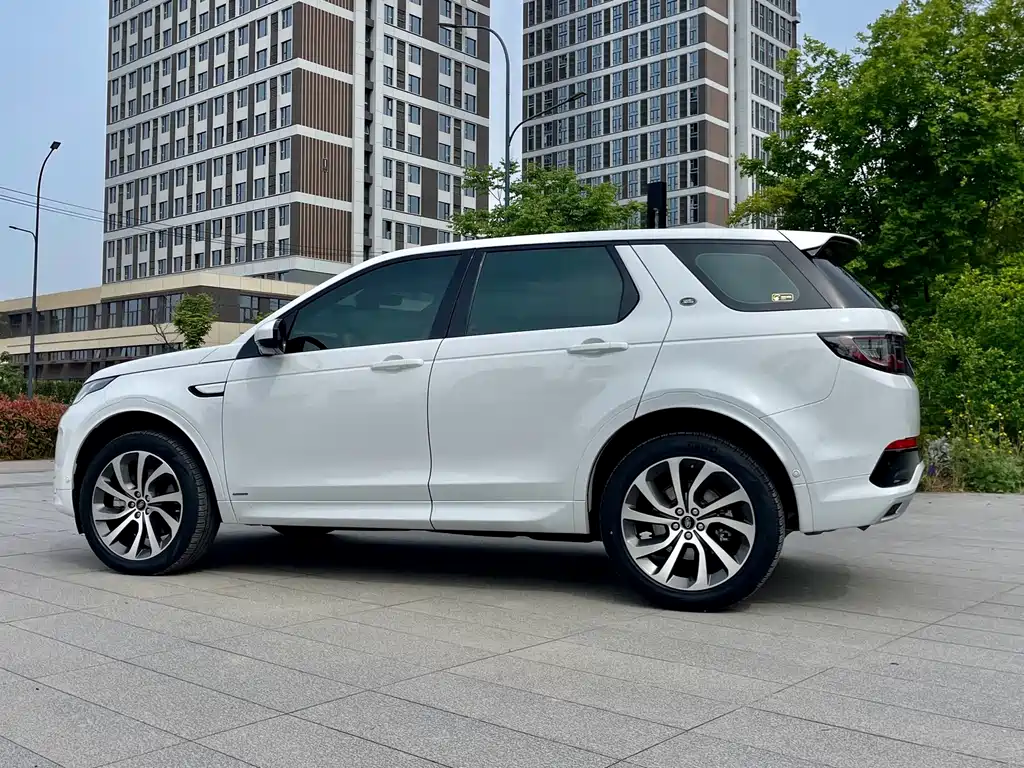 Land Rover Discovery Sport 2020 — фото 27