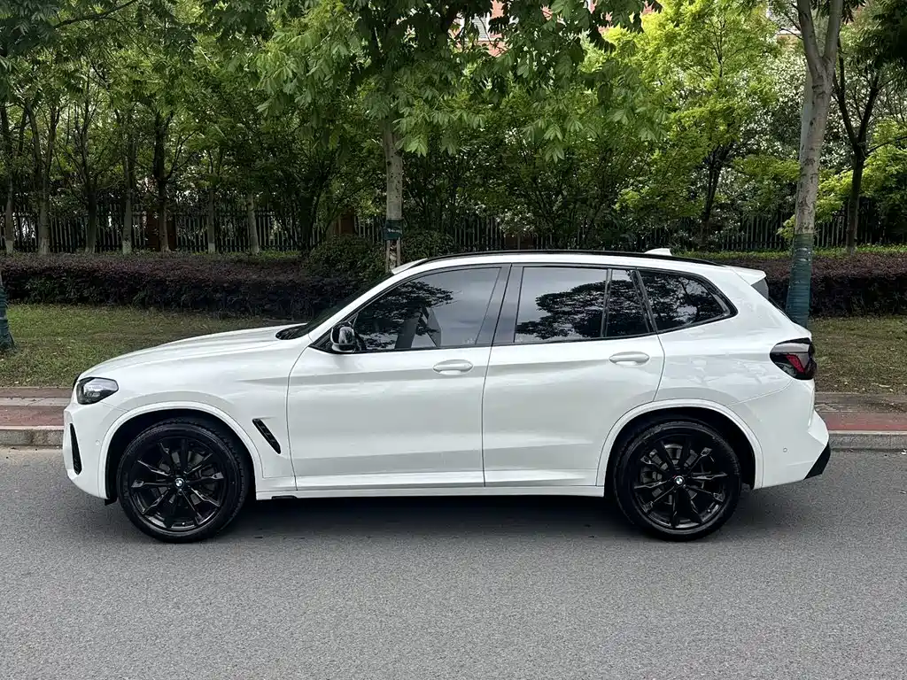 BMW X3 2022 — фото 11