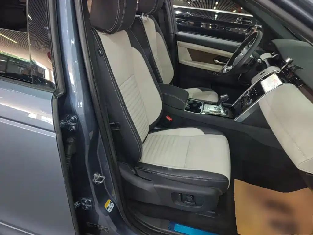 Land Rover Discovery Sport 2021 — фото 25