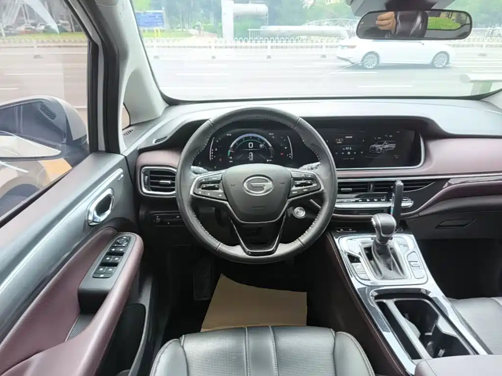 GAC Trumpchi M6 2024 — фото 11