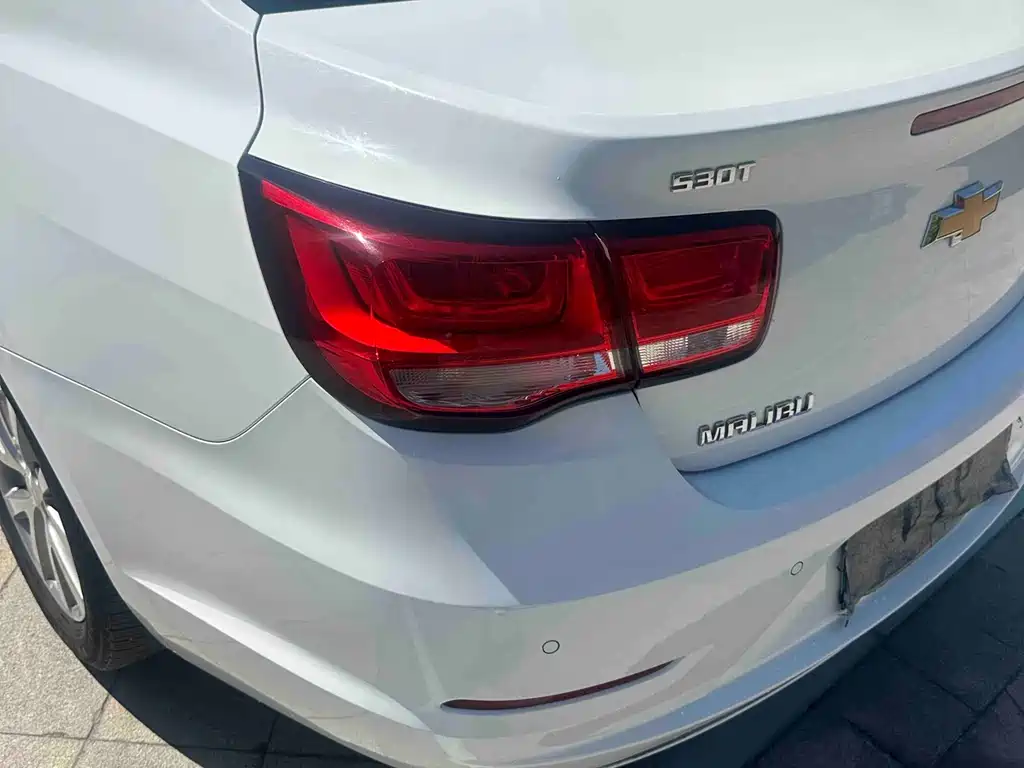 Chevrolet Malibu 2019 — фото 15