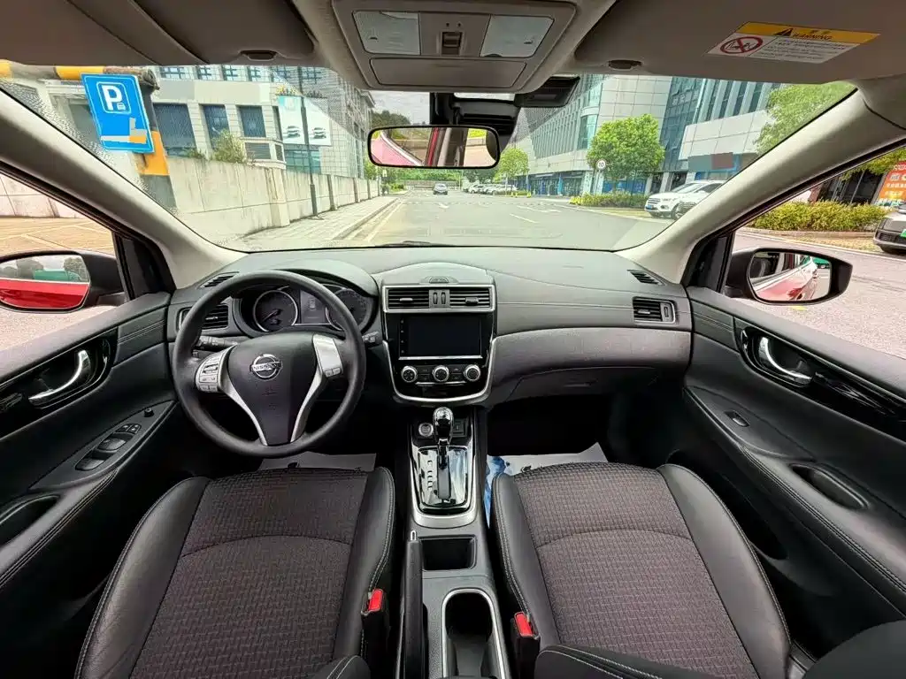 Nissan Tiida 2019 — фото 4