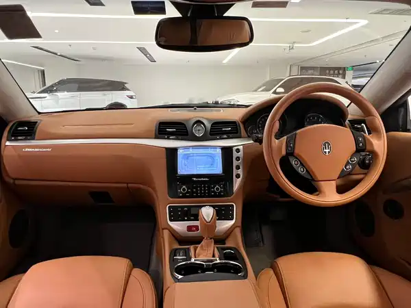 Maserati Granturismo 2009