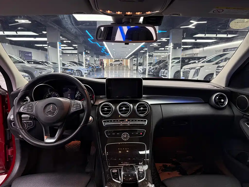 Mercedes-Benz C-Class 2018 — фото 7