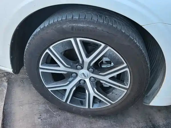 Volvo S60 2026