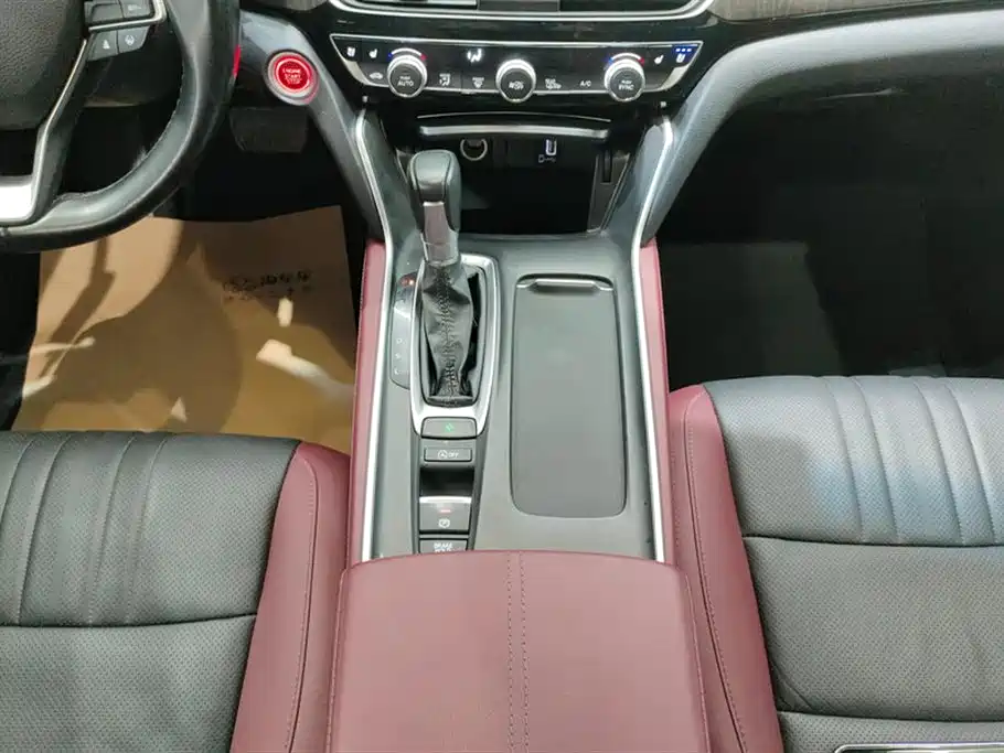 Honda Inspire 2022 — фото 16