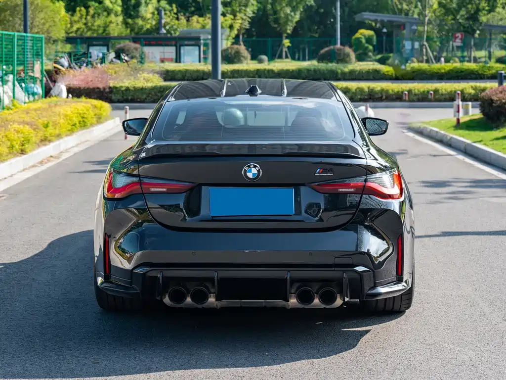 BMW M4 2024 — фото 5