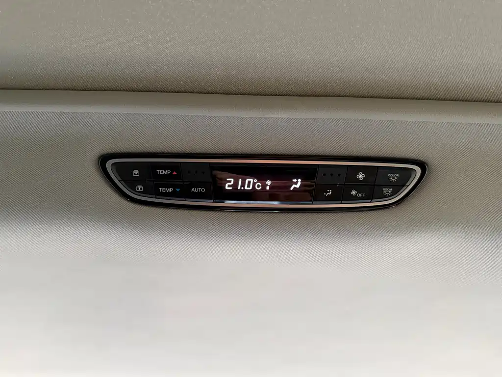 GAC Motor Trumpchi M8 2022 — фото 19