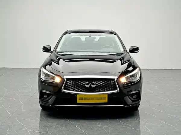 Infiniti Q50L 2018
