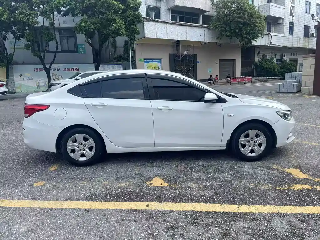 Chevrolet Cavalier 2018