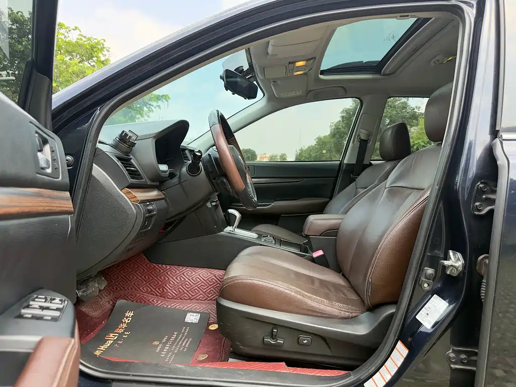 Subaru Outback 2014 — фото 12