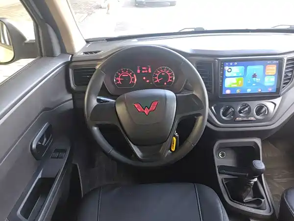Wuling Hongguang V 2025