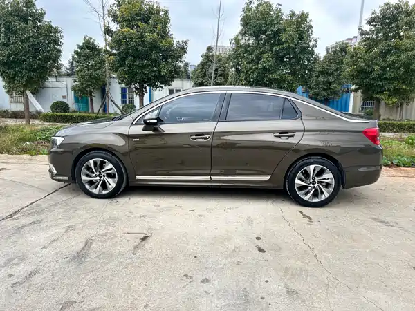 DS 5LS 2014