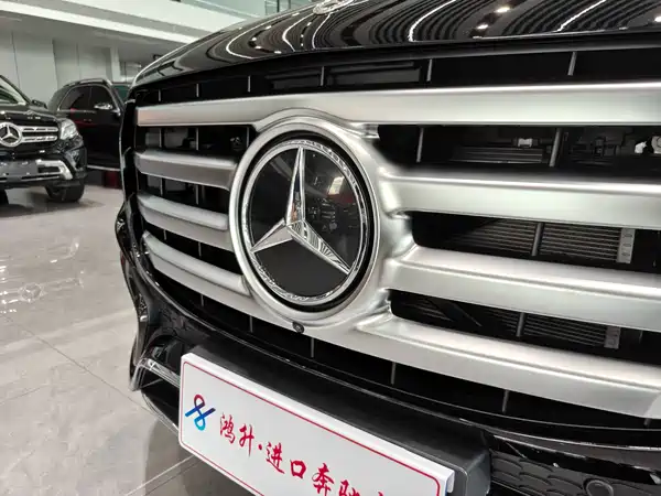 Mercedes-Benz GLS 2025