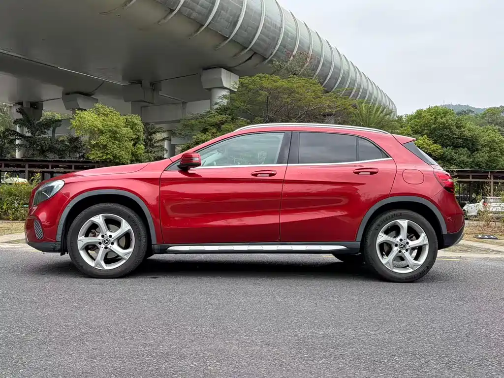 Mercedes-Benz GLA 2018 — фото 5