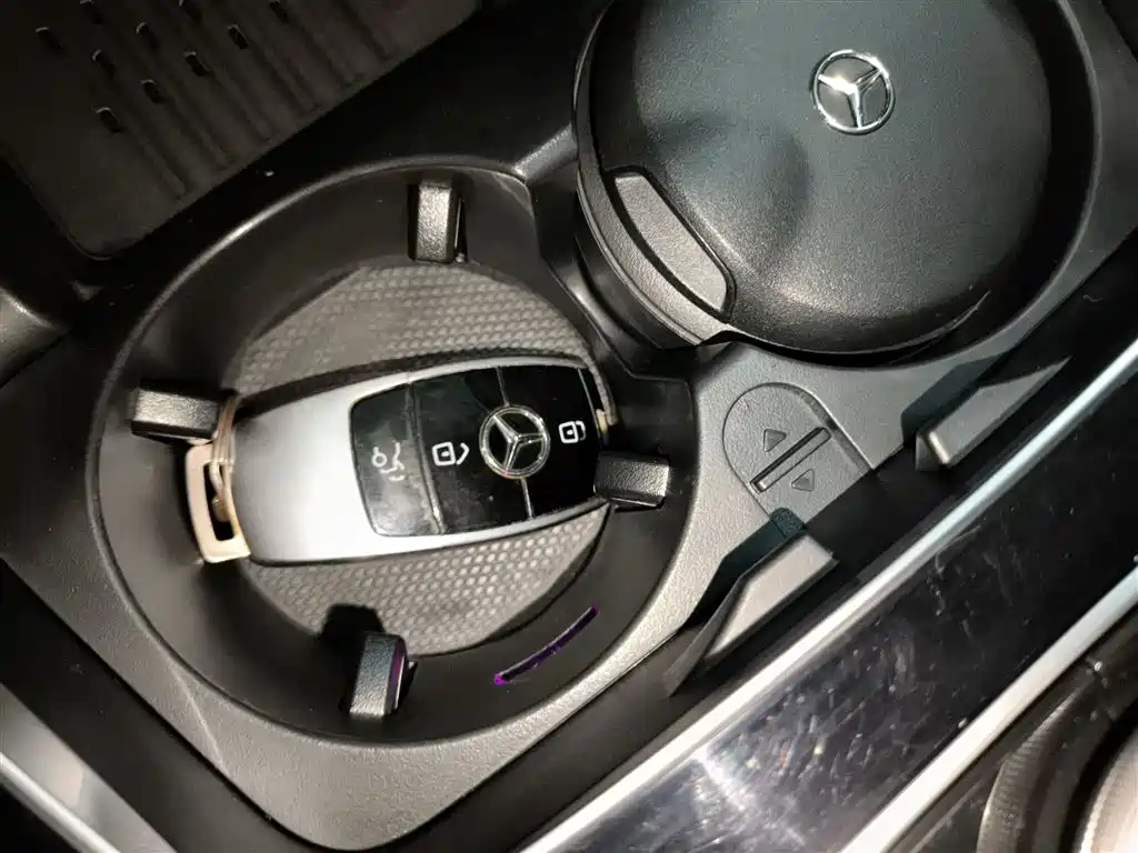 Mercedes-Benz E-Class 2018 — фото 9