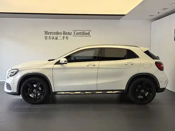 Mercedes-Benz GLA 2019