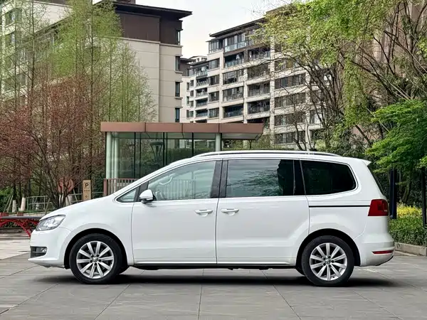 Volkswagen Sharan 2015