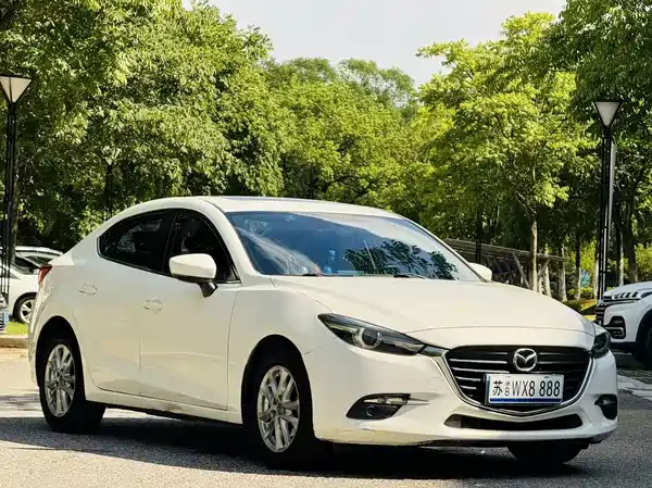 Mazda 3 Axela 2018