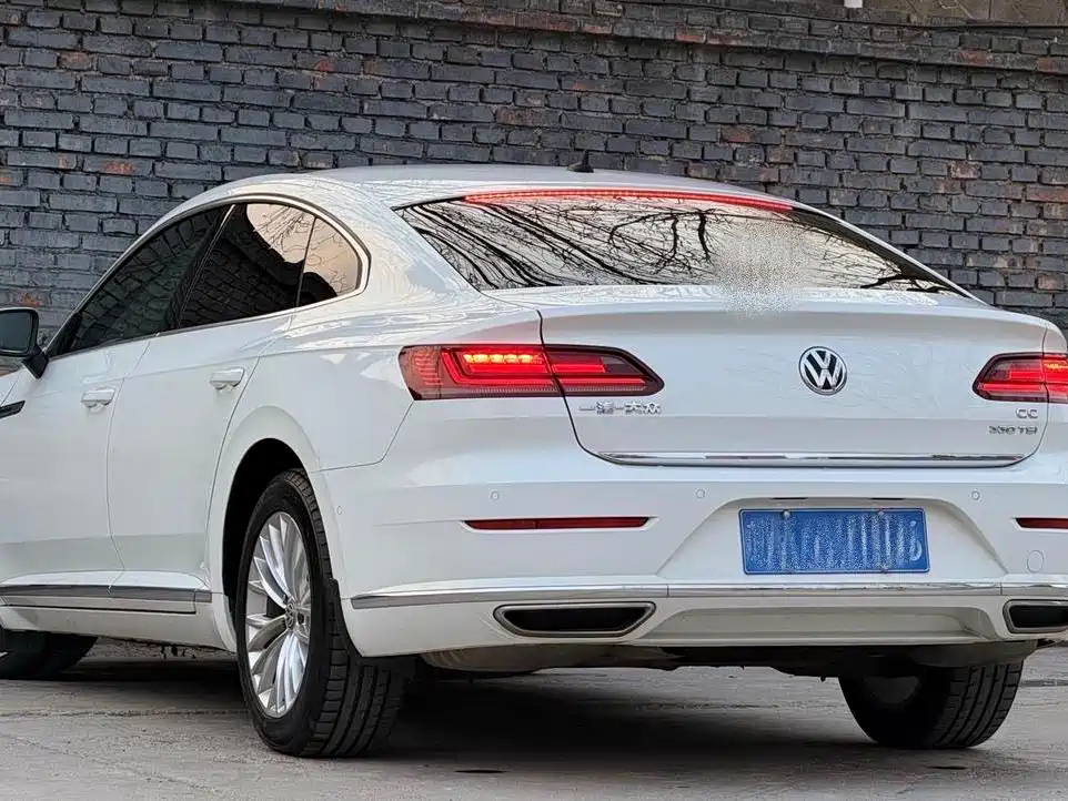 Volkswagen CC 2020 — фото 7
