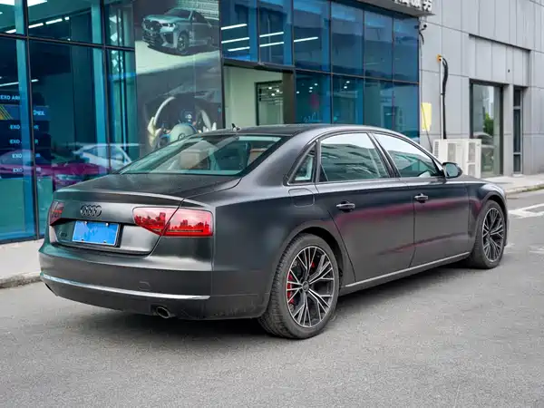 Audi A8 2011