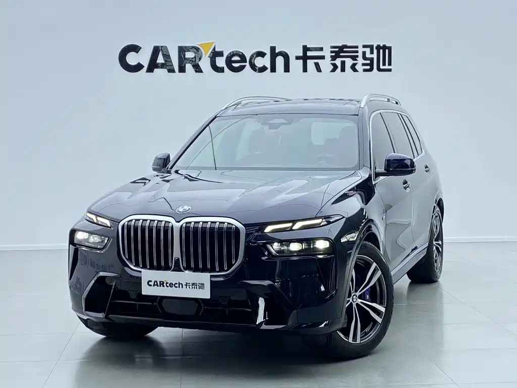 BMW X7 2023 — фото 38