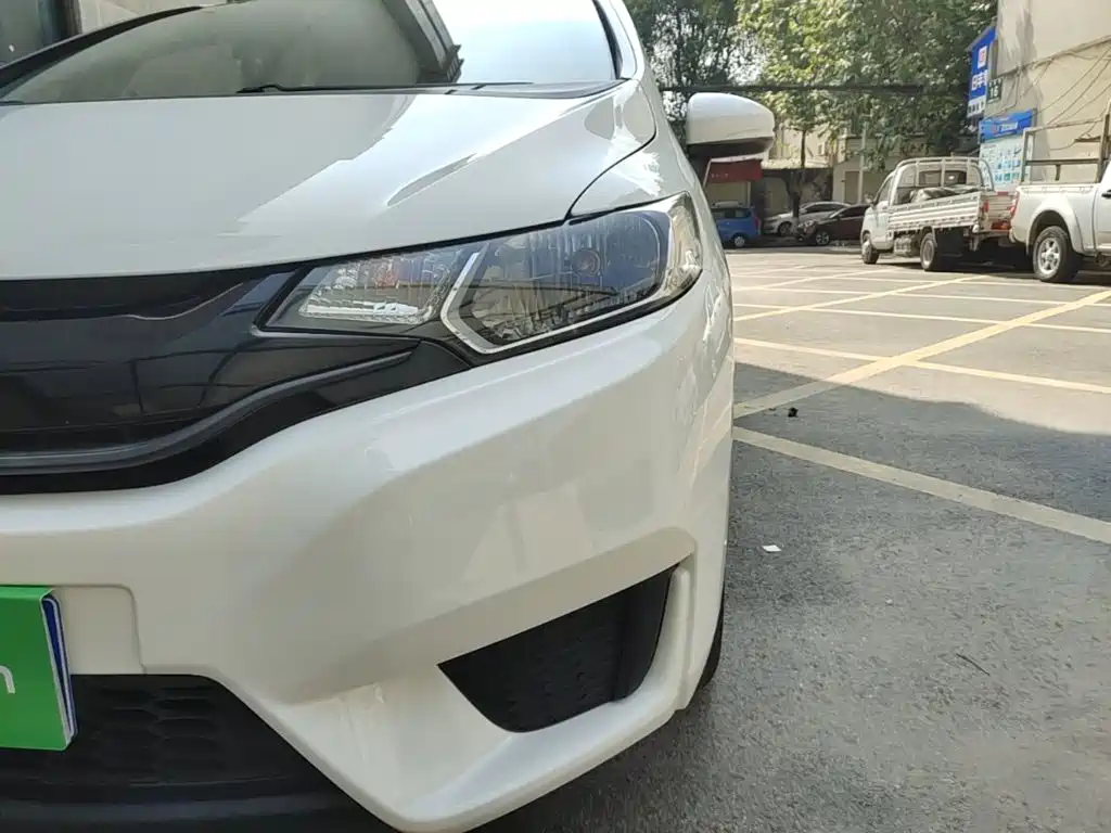 Honda Fit 2017 — фото 18