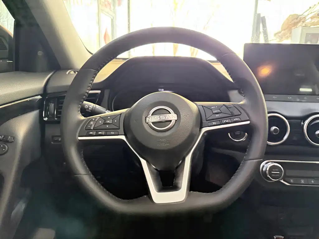 Nissan X-Trail 2025 — фото 14