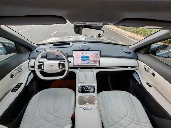 Geely Galaxy Starship 7 2025